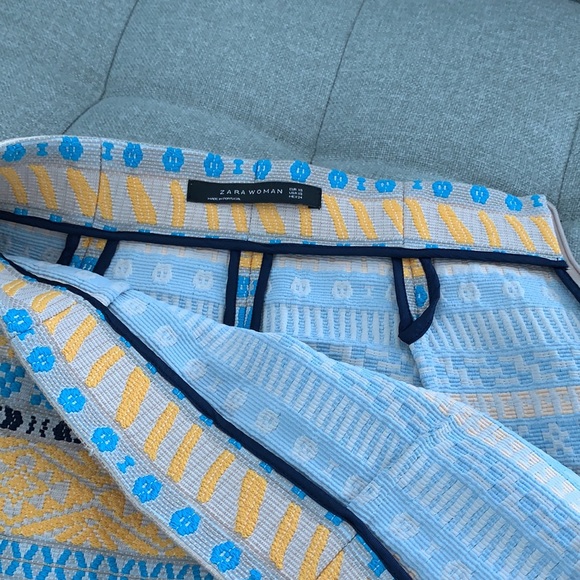 Zara Skirt - Picture 2 of 5